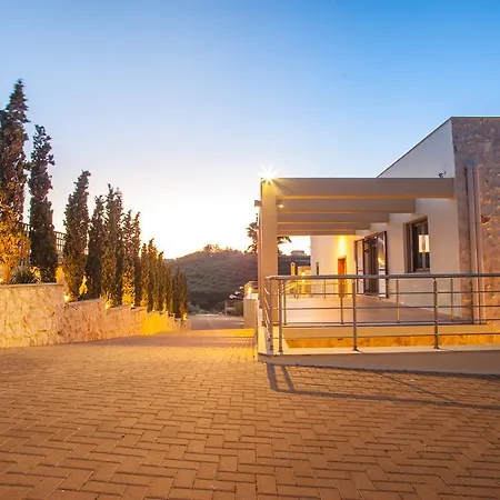 Prigipessa Villa Agia Marina (Crete)